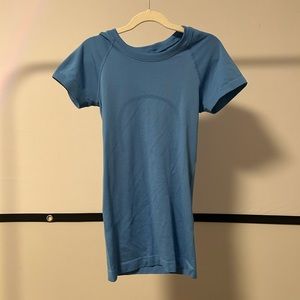 Lululemom Swiftly Tech shirt